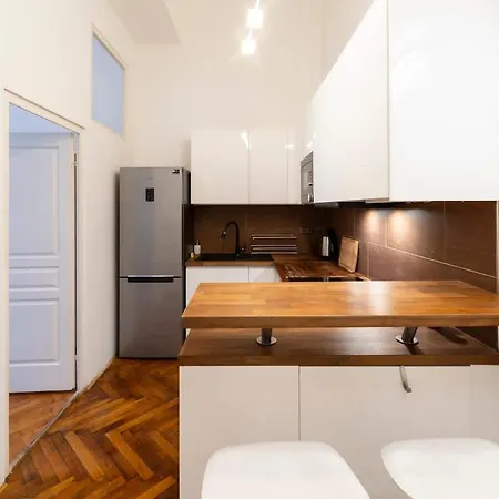 Ferenc Haven Apartman *